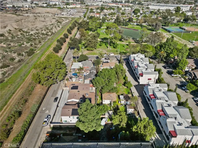 an aerial view of multiple house
