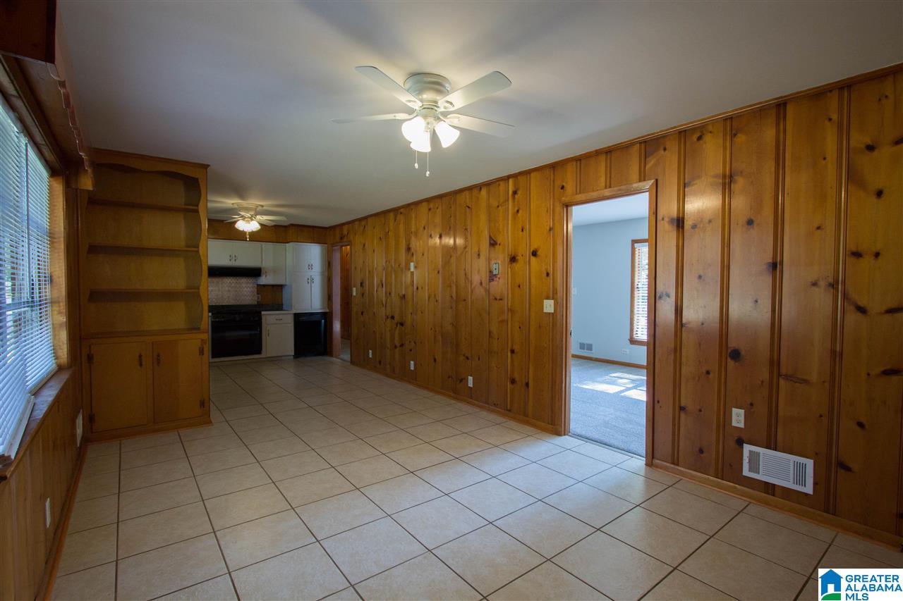948 5th Avenue Southwest Alabaster, AL 35007 - Photo 9 of 50