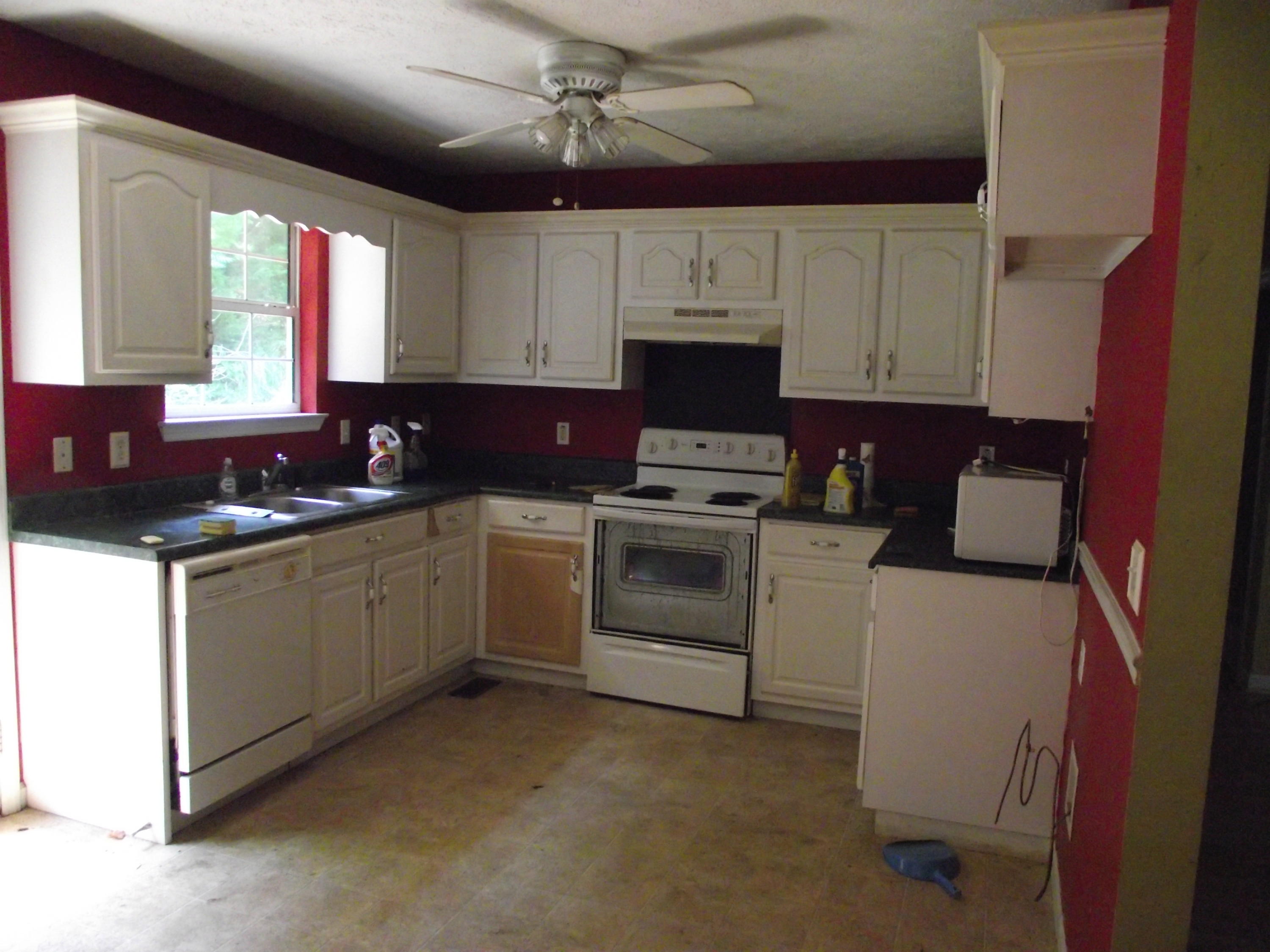 280 Stoker Ridge Road Jasper, TN 37347 - Photo 4 of 16 Kitchen