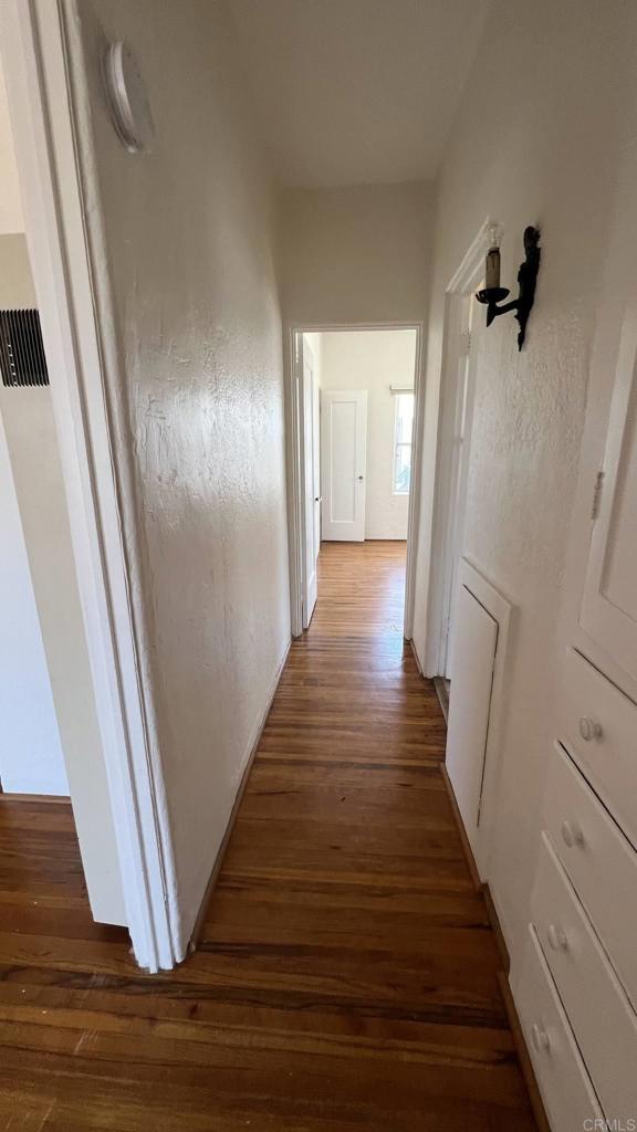 910 9th Street Coronado, CA 92118 - Photo 9 of 13