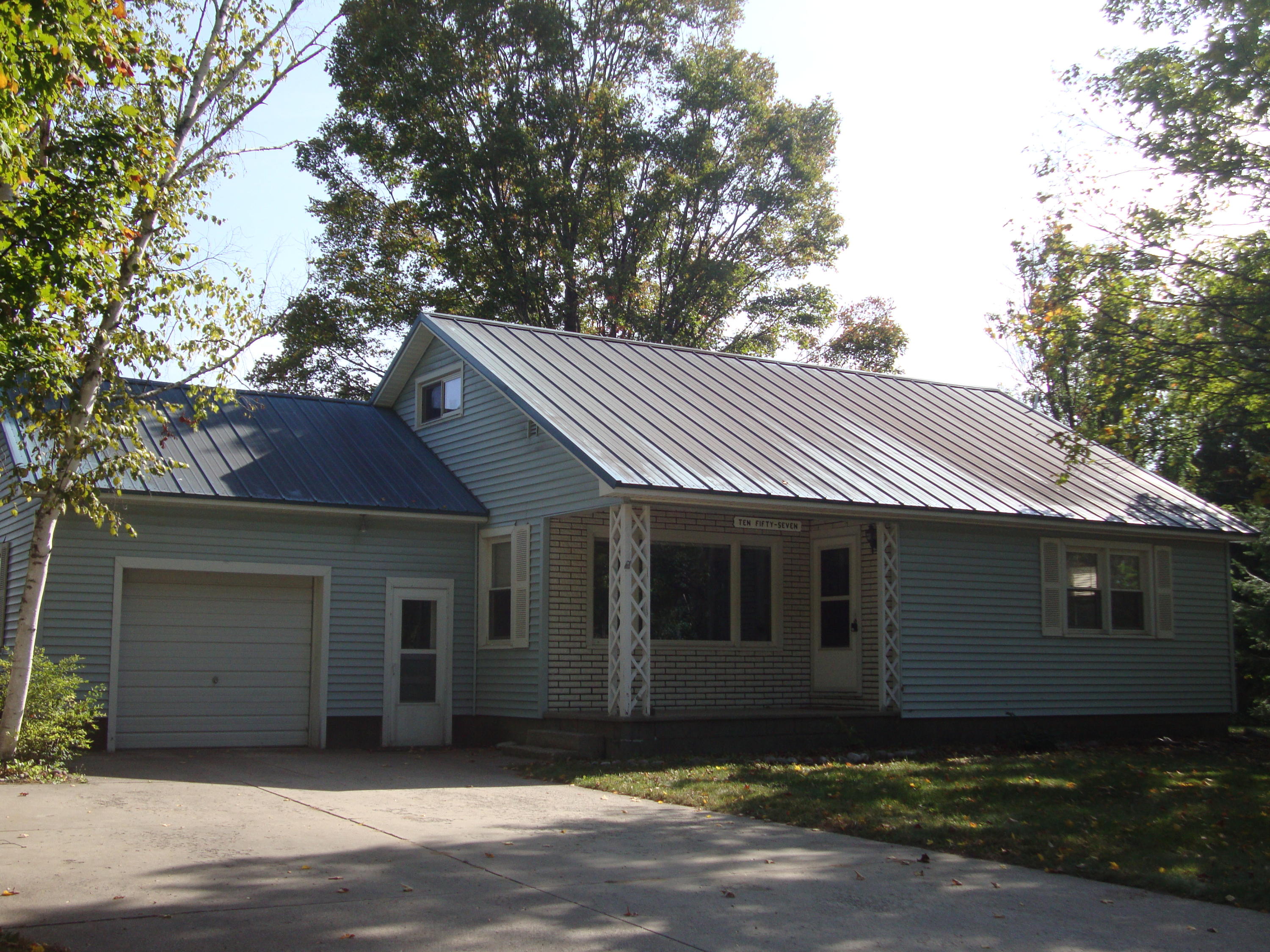 1057 Hayes Road Gaylord, MI 49735 - Photo 21 of 25 Gallery Image 21