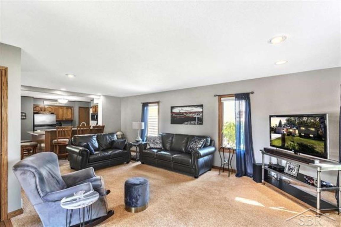 4000 Smith Road Bay City, MI 48706 - Photo 16 of 55 50054550-15.JPG
