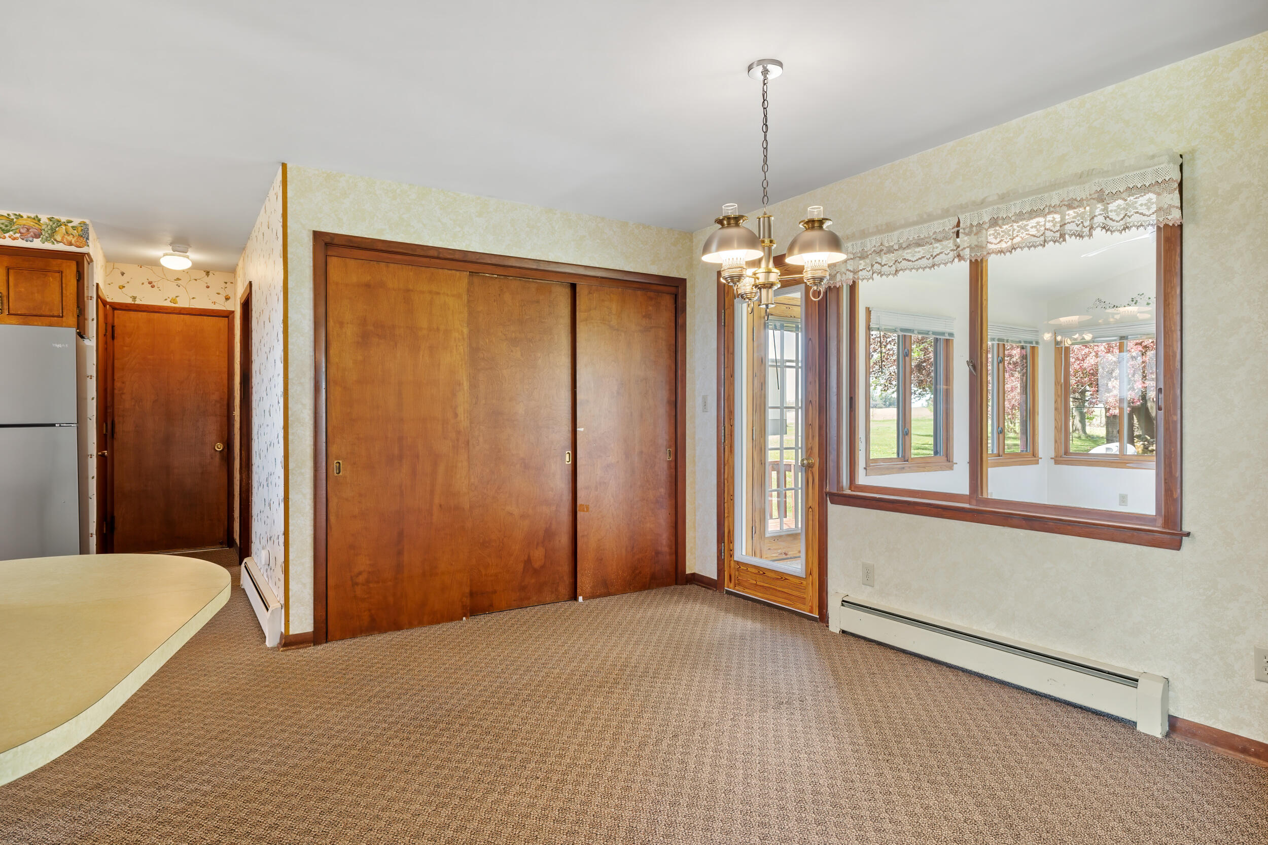 W1586 County Rd H New Holstein, WI 53061 - Photo 6 of 41 Dining Area