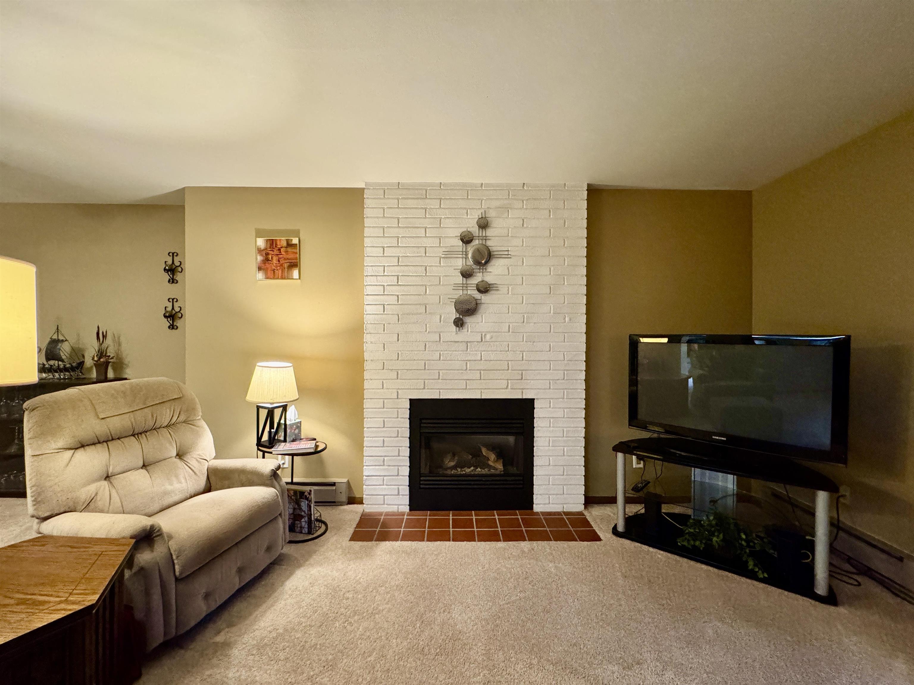 6302 Mineral Point Road, Unit 213 Madison, WI 53705 - Photo 4 of 36