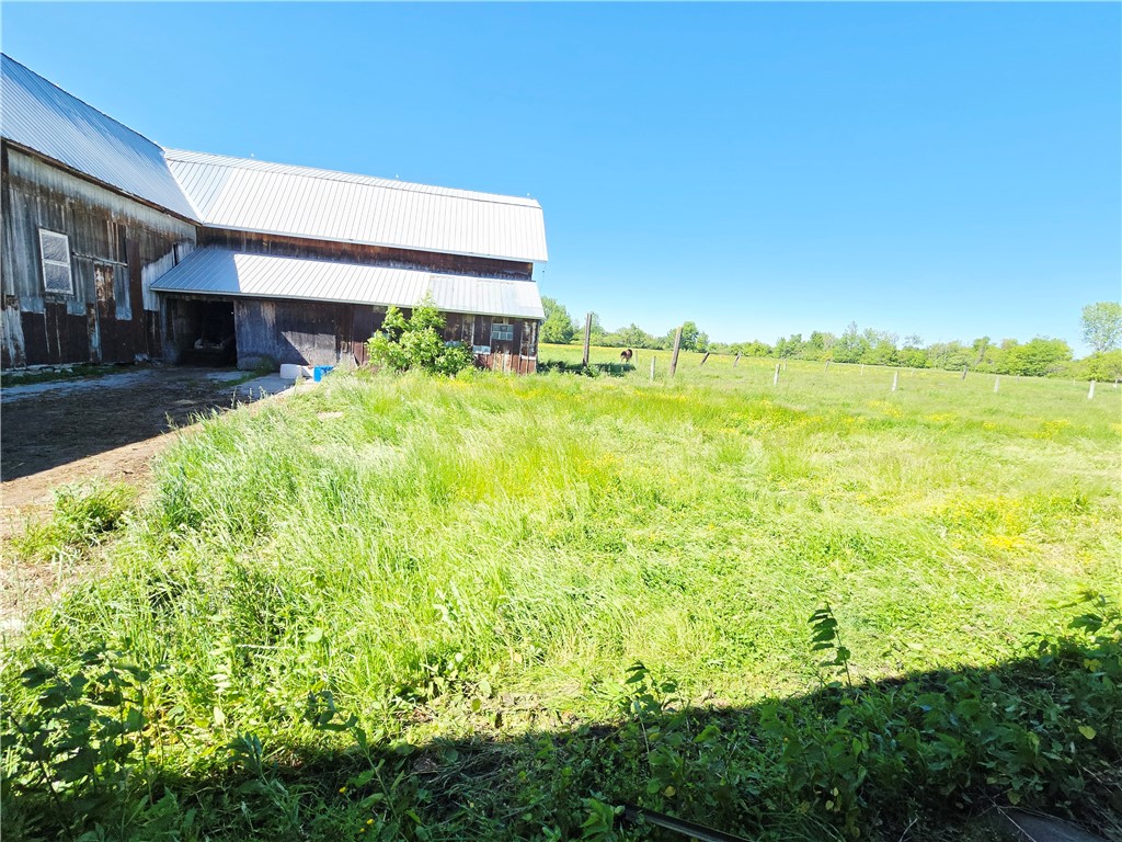 Maple Road East Akron, NY 14001 - Photo 6 of 21