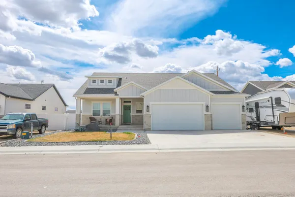 $579,900 | 2612 Bailey Boulevard, Rock Springs, WY 82901