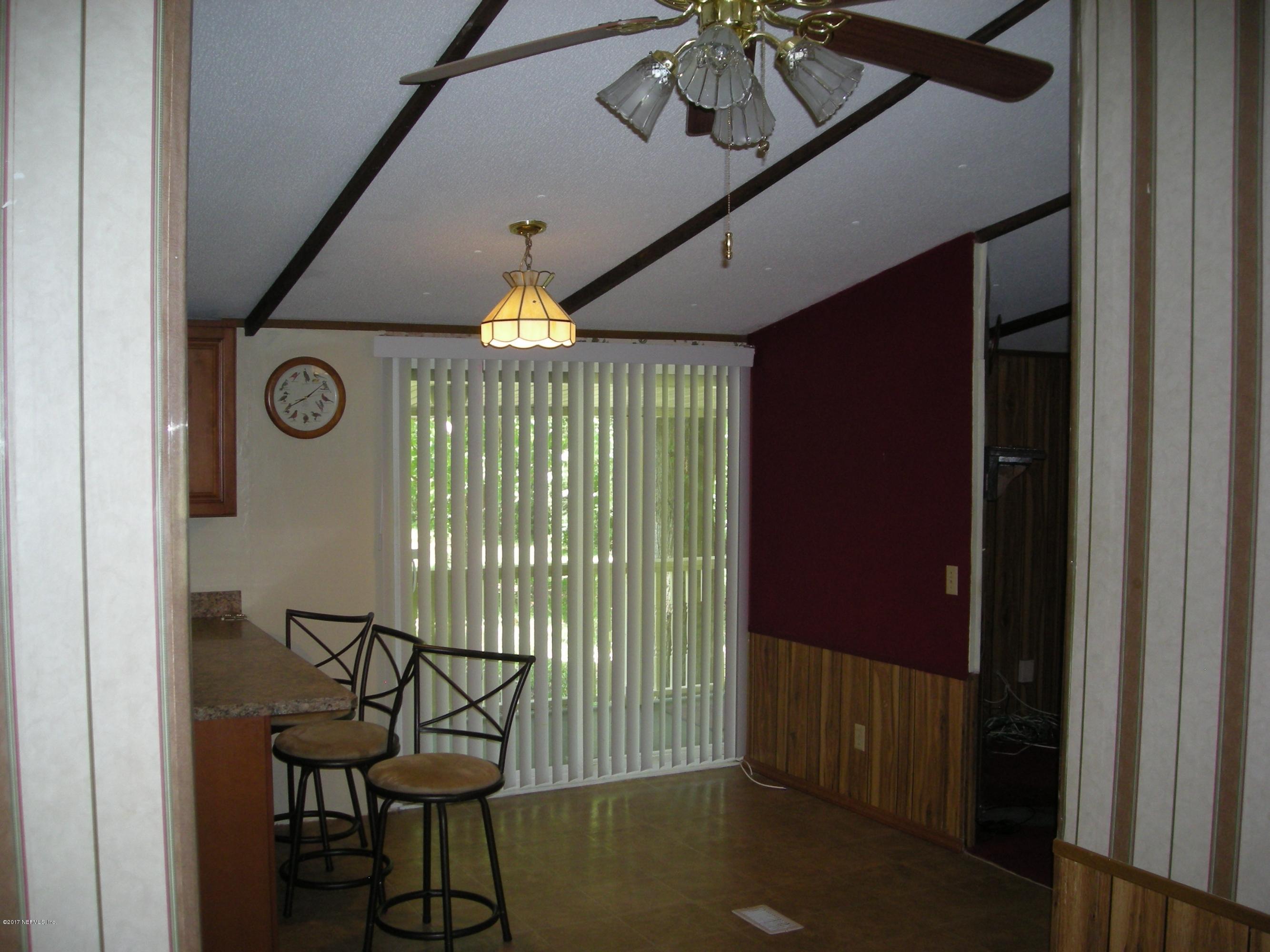11896 Simmons Road Jacksonville, FL 32218 - Photo 10 of 18 Eating area