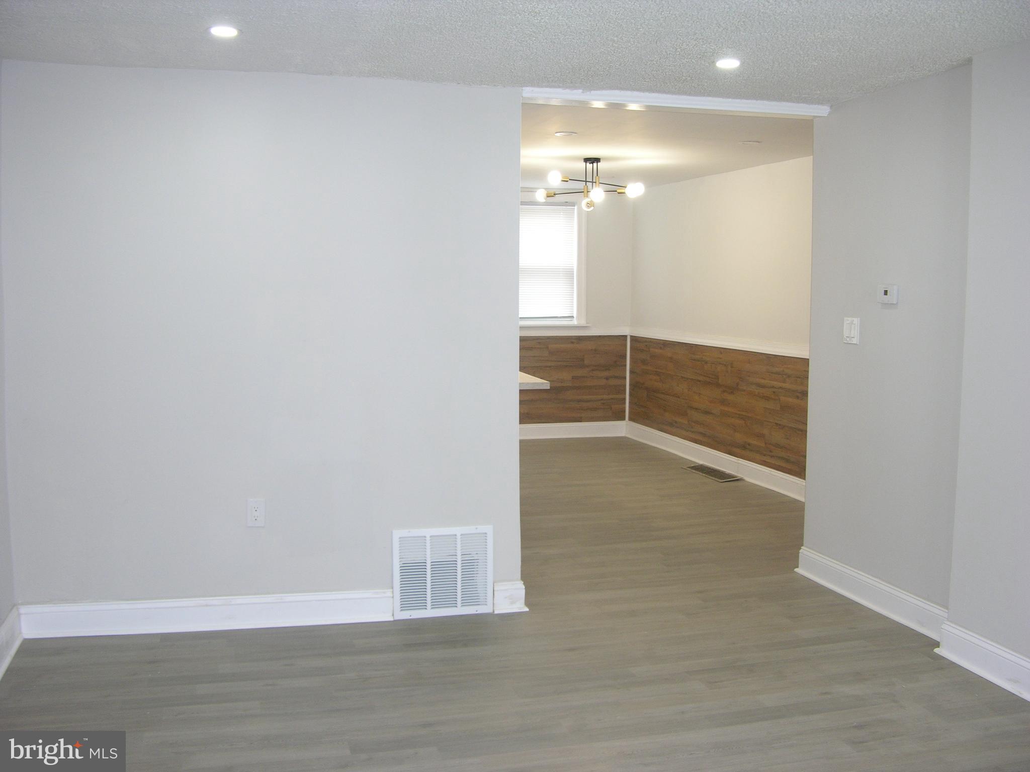 1328 Edgehill Road Darby, PA 19023 - Photo 4 of 25 Gallery Image 4