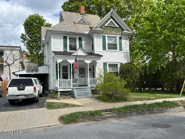 $279,900 | 10 East Notre Dame Street, Glens Falls, NY 12801