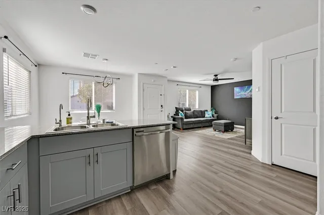 $2,495 | 2845 Mariner Turquoise Lane, Unit 1, Las Vegas, NV 89183