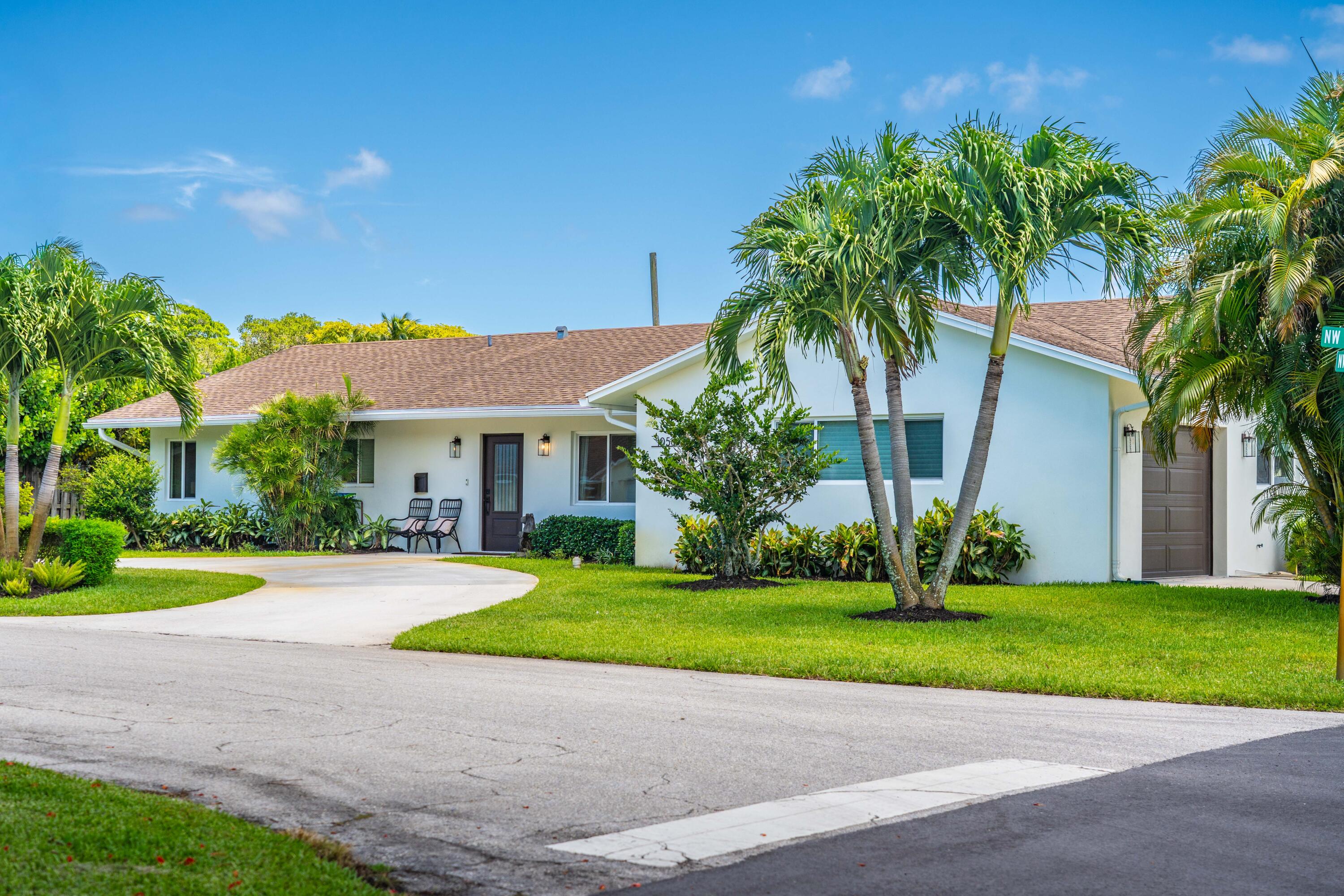 1058 Northwest 6th Drive Boca Raton, FL 33486 - Photo 4 of 94 1058 NW 6th Dr Boca-11