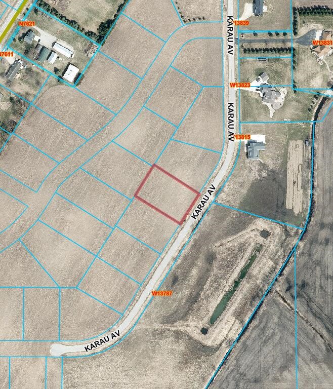 Lt46 Lt46 Karau Ripon, WI 54971 - Photo 2 of 6