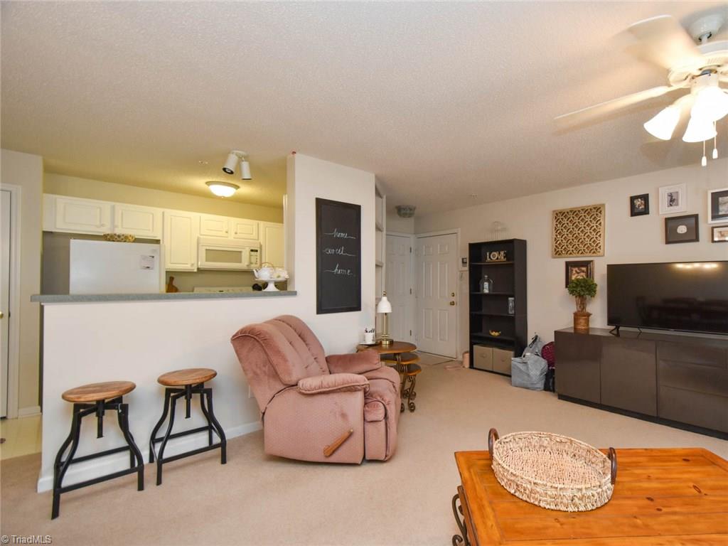 424 Timberline Ridge Court Winston-Salem, NC 27106 - Photo 4 of 18 Gallery Image 4