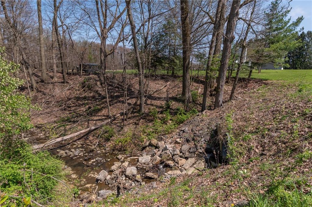 289 Hamburg Road Transfer, PA 16154 - Photo 33 of 37 Gallery Image 33