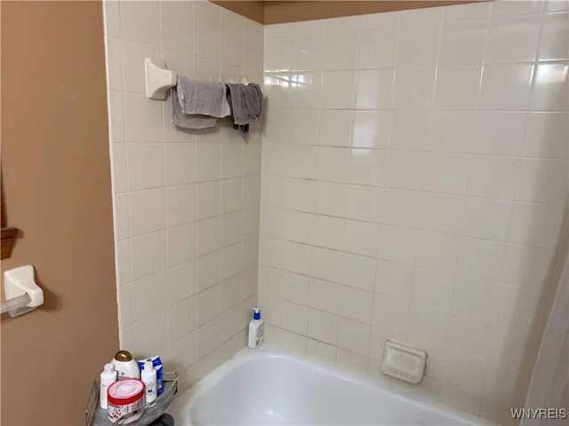 $389,900 | 89 Hillpine Road, Cheektowaga, NY 14227