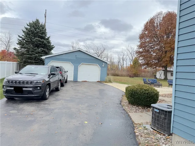 $389,900 | 89 Hillpine Road, Cheektowaga, NY 14227