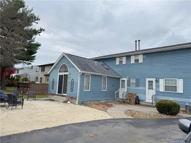 $389,900 | 89 Hillpine Road, Cheektowaga, NY 14227