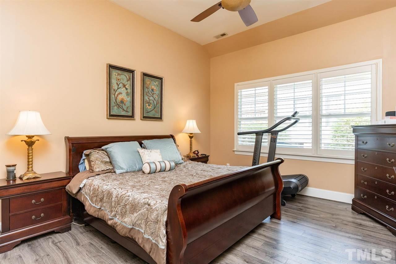 107 Dungarven Loop Cary, NC 27513 - Photo 13 of 30