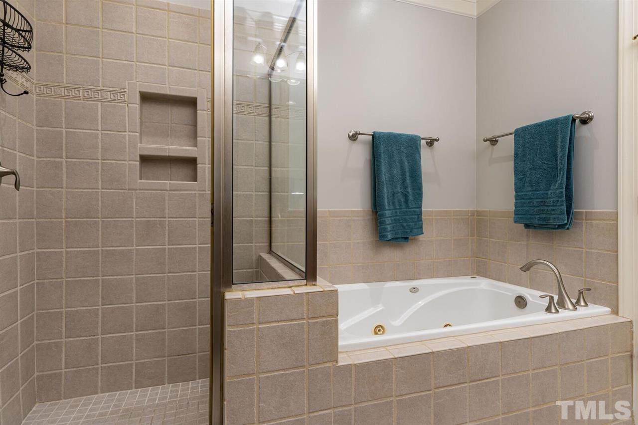 107 Dungarven Loop Cary, NC 27513 - Photo 16 of 30