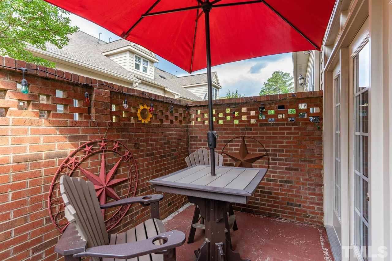 107 Dungarven Loop Cary, NC 27513 - Photo 27 of 30