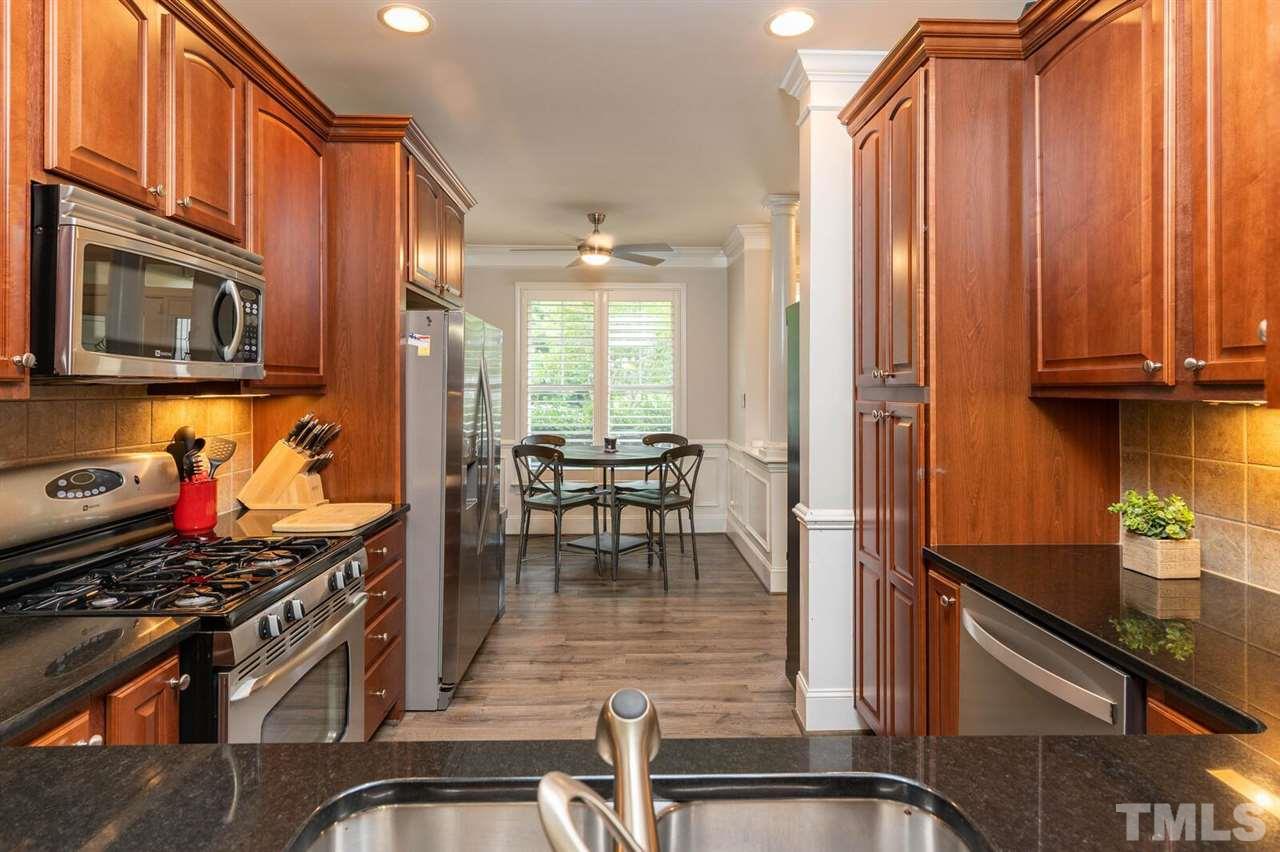 107 Dungarven Loop Cary, NC 27513 - Photo 7 of 30