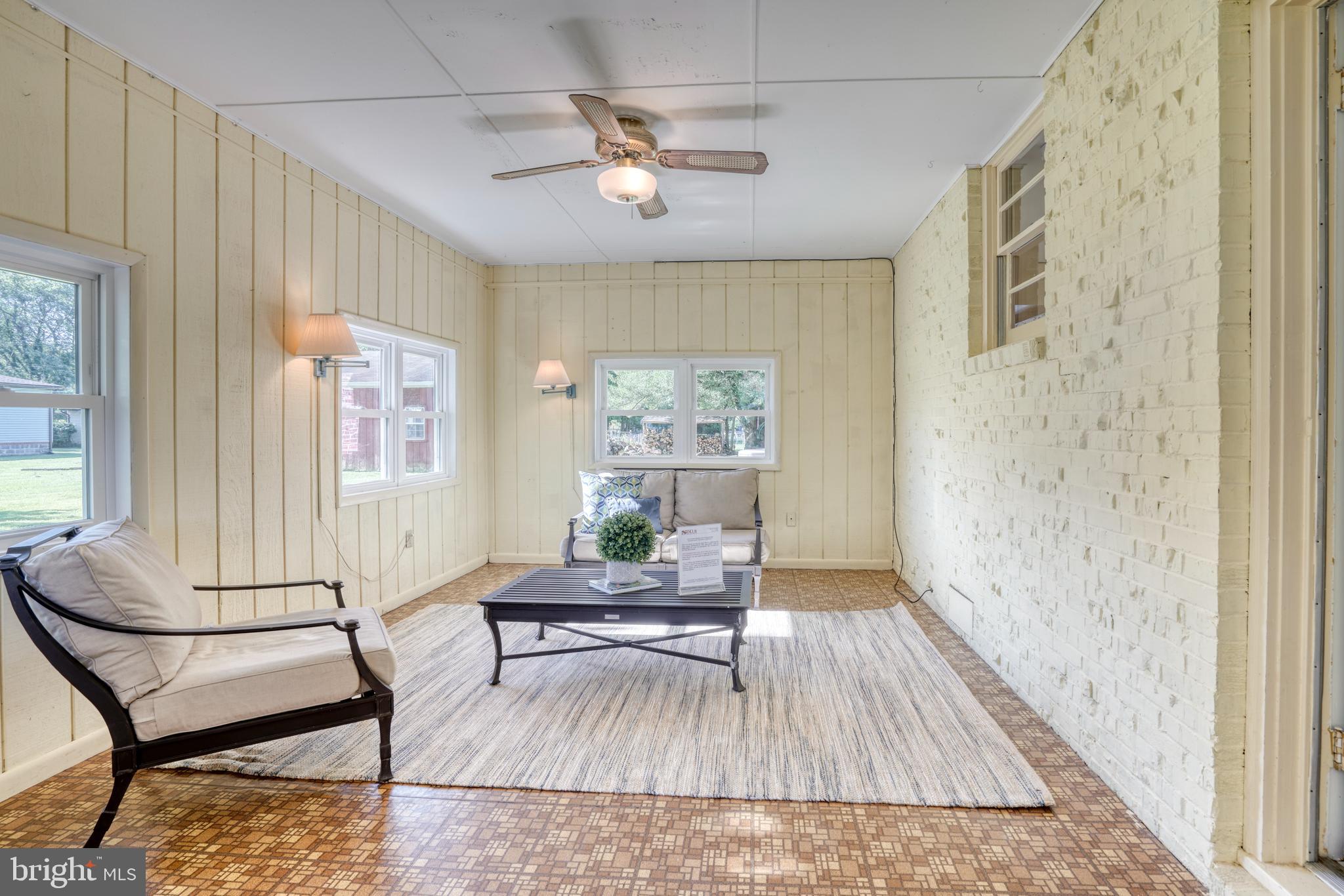 4 Nanticoke Road Cambridge, MD 21613 - Photo 15 of 57 Sunroom