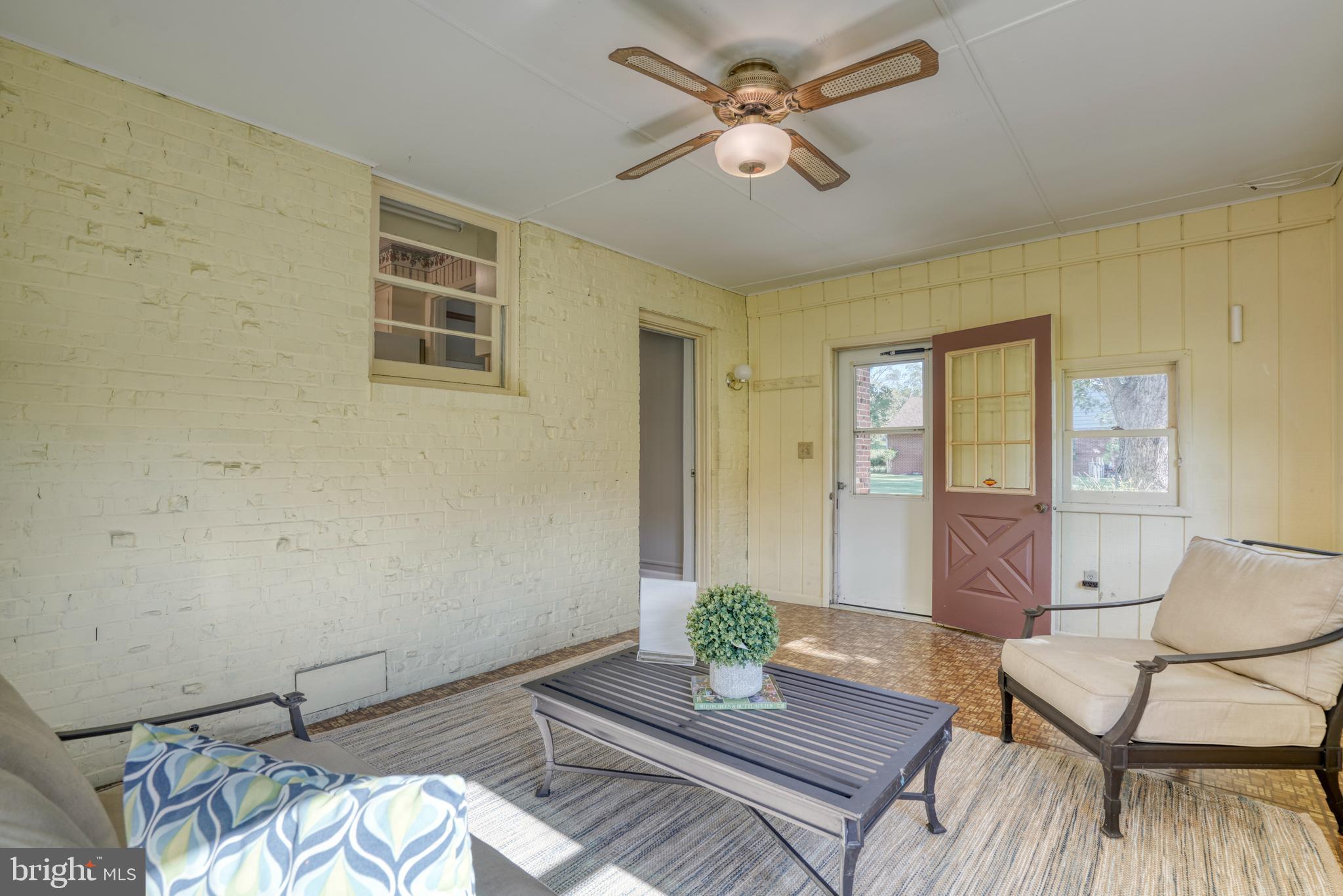 4 Nanticoke Road Cambridge, MD 21613 - Photo 17 of 57 Sunroom