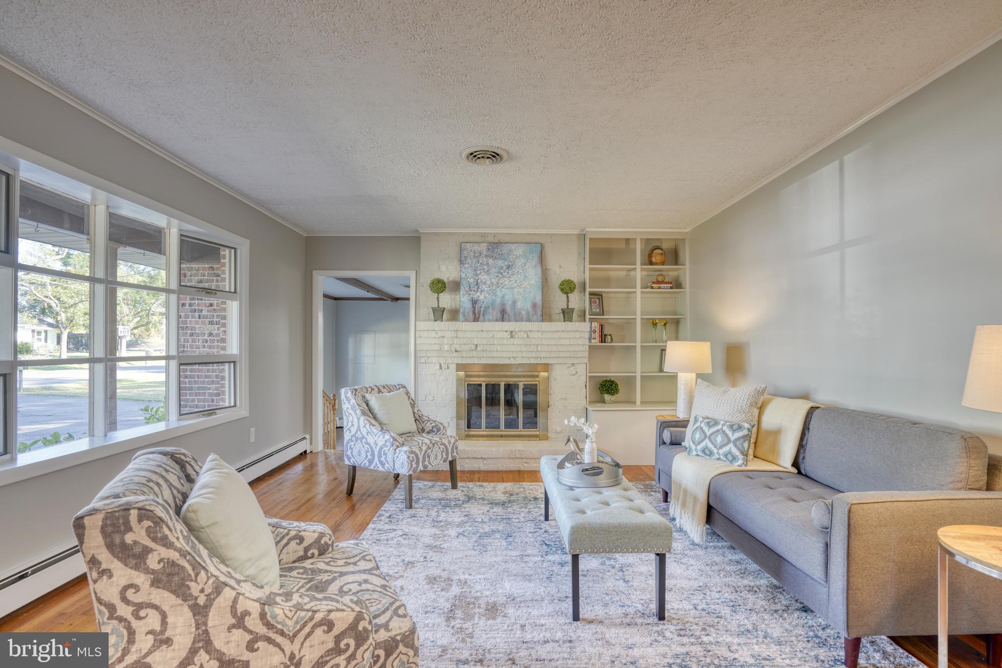 4 Nanticoke Road Cambridge, MD 21613 - Photo 5 of 57 Living room
