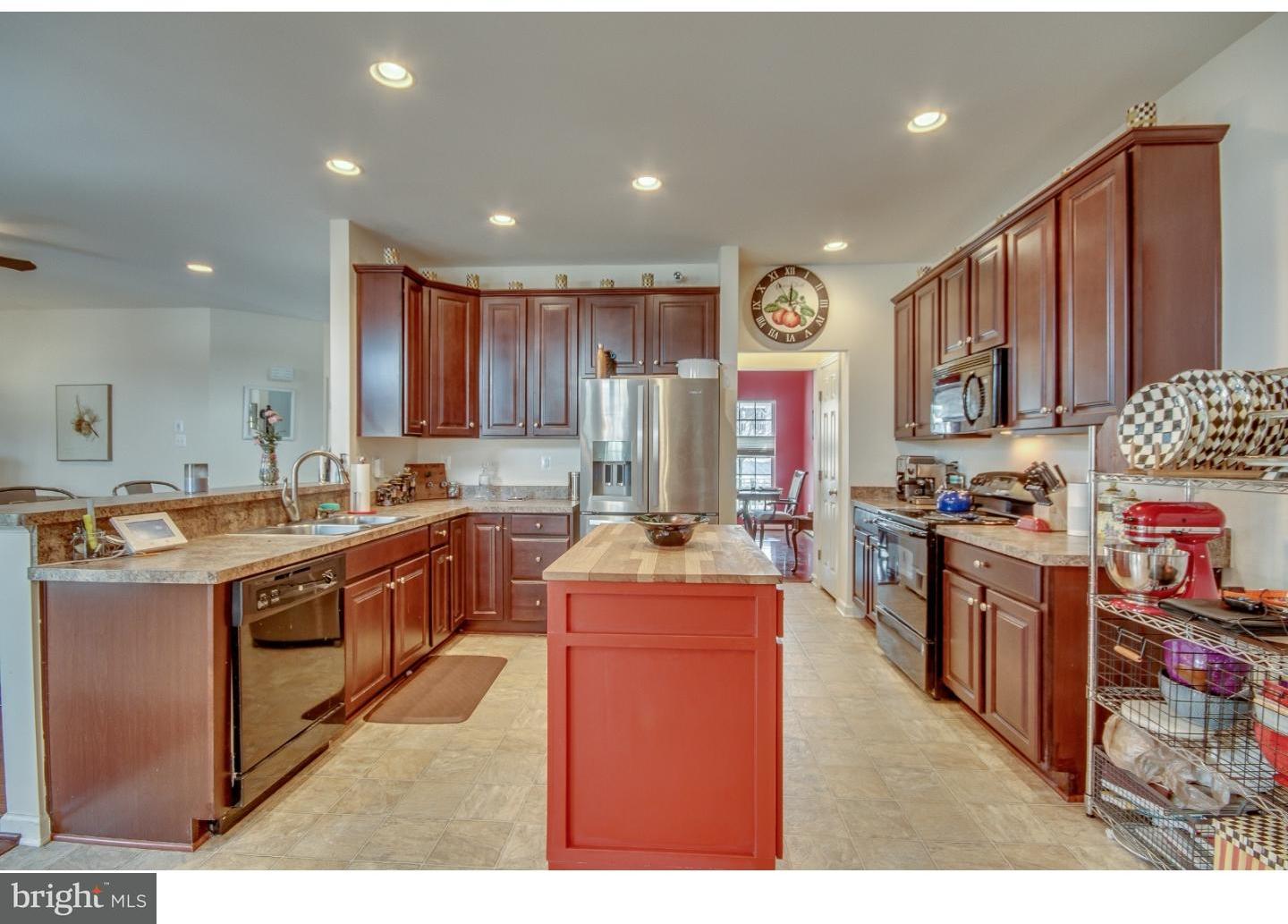 304 Cochrane Road Perkasie, PA 18944 - Photo 8 of 25 Kitchen