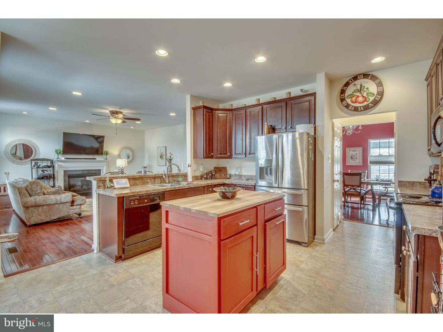 304 Cochrane Road Perkasie, PA 18944 - Photo 9 of 25 Kitchen