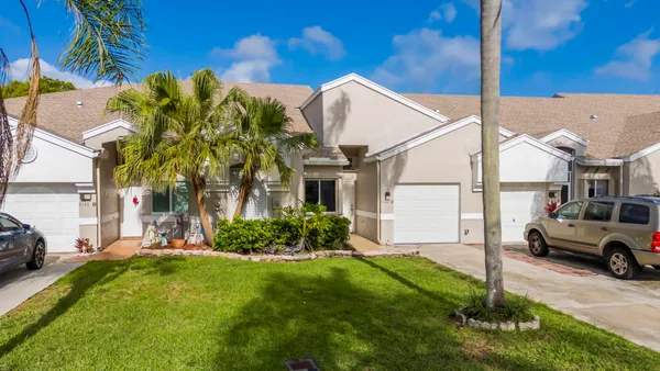 $3,000 | 9130 Vineland Court, Unit C, Boca Raton, FL 33496