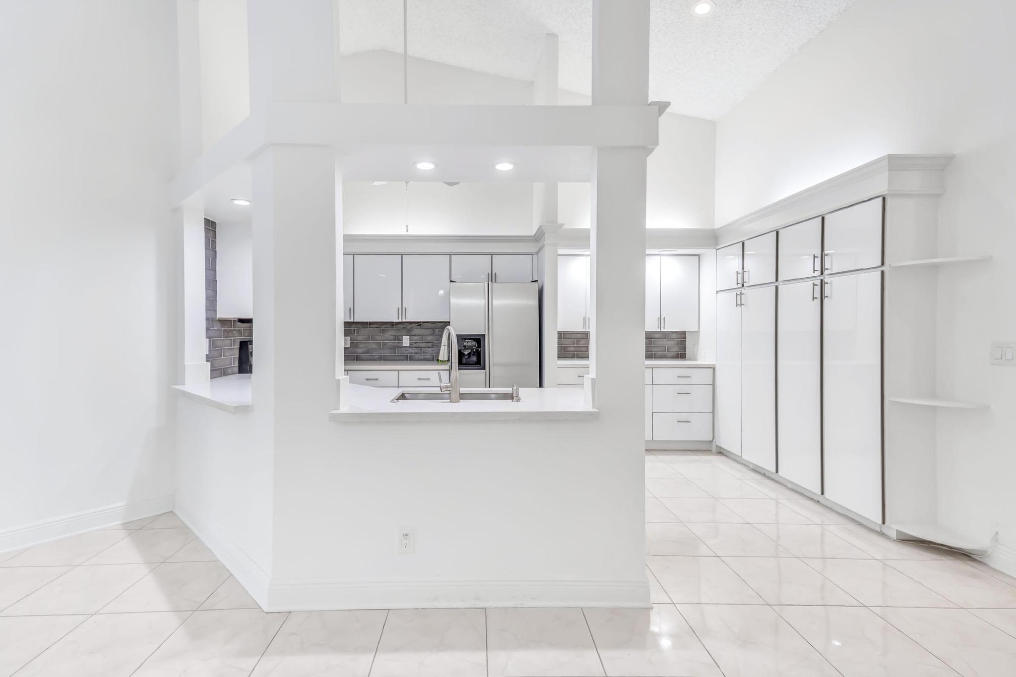 9130 Vineland Court, Unit C Boca Raton, FL 33496 - Photo 8 of 81 010