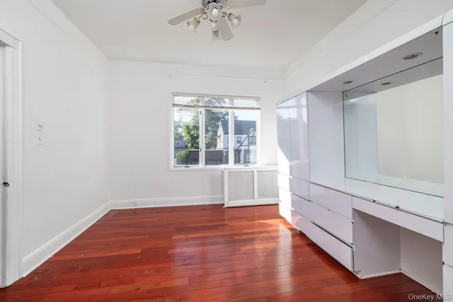 $1,298,000 | 888 Cambridge Road, Woodmere, NY 11598