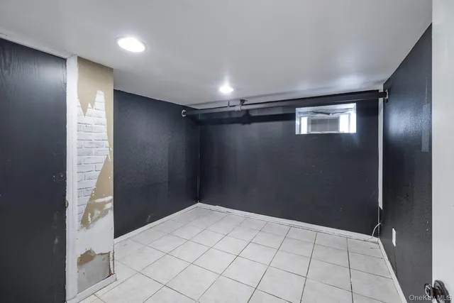 $1,298,000 | 888 Cambridge Road, Woodmere, NY 11598