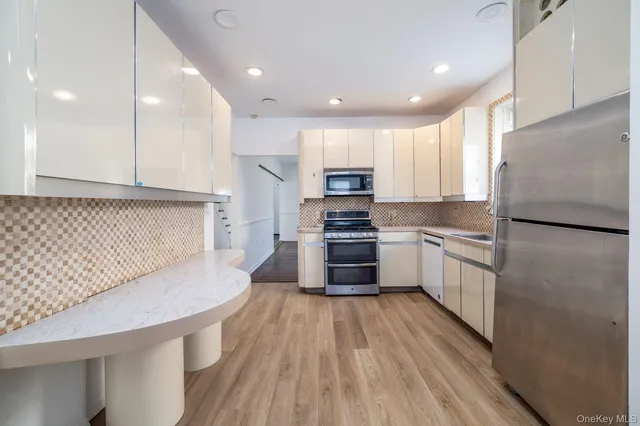 $1,298,000 | 888 Cambridge Road, Woodmere, NY 11598