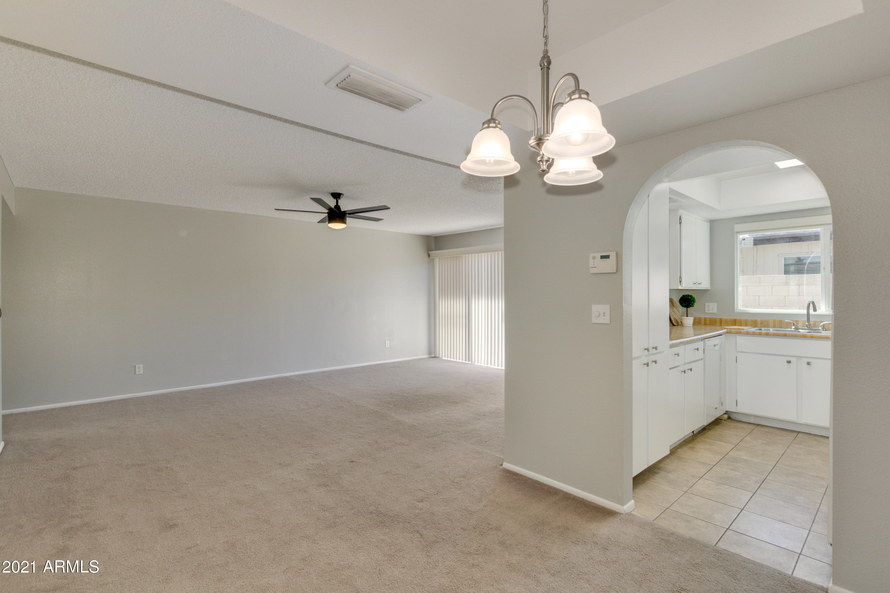 813 West Rice Drive Tempe, AZ 85283 - Photo 7 of 30 09-rice