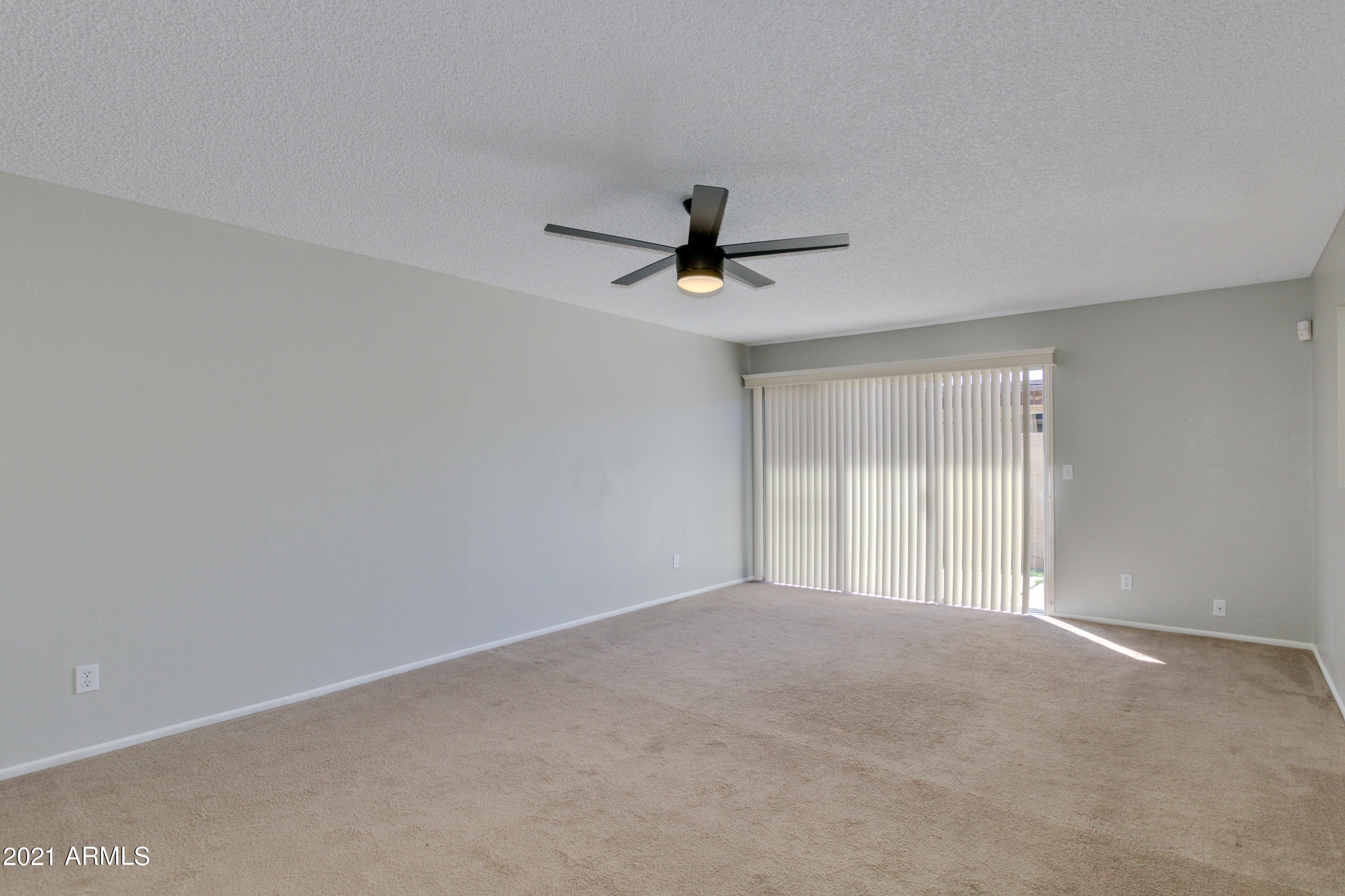 813 West Rice Drive Tempe, AZ 85283 - Photo 10 of 30 07-rice