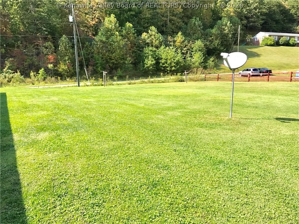 1859 Hunter Road Charleston, WV 25311 - Photo 21 of 23 Gallery Image 21