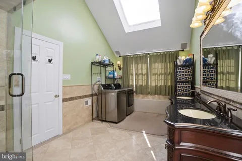 $1,370,000 | 1211 Turnbury Lane, Lower Gwynedd, PA 19454