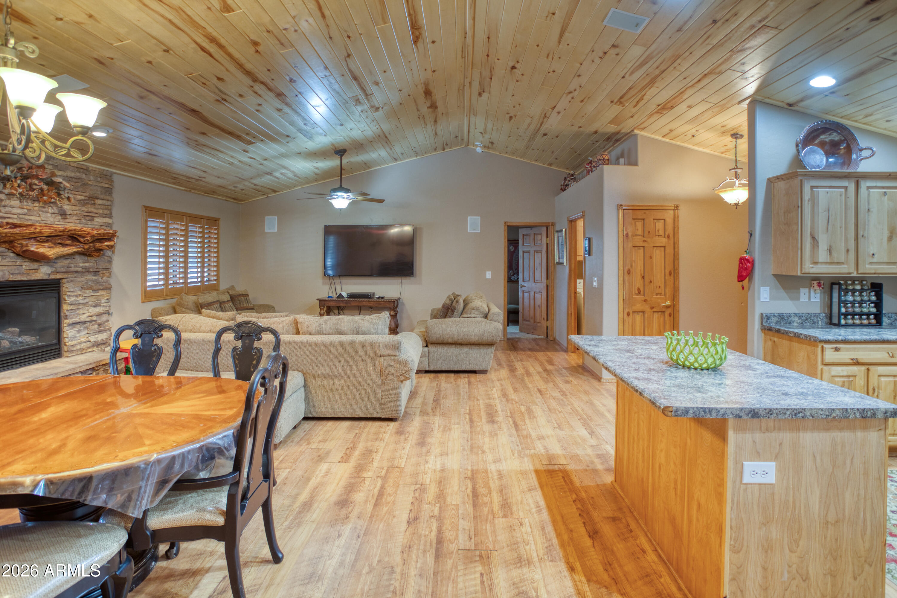 2949 Pine Rim Road Overgaard, AZ 85933 - Photo 5 of 14