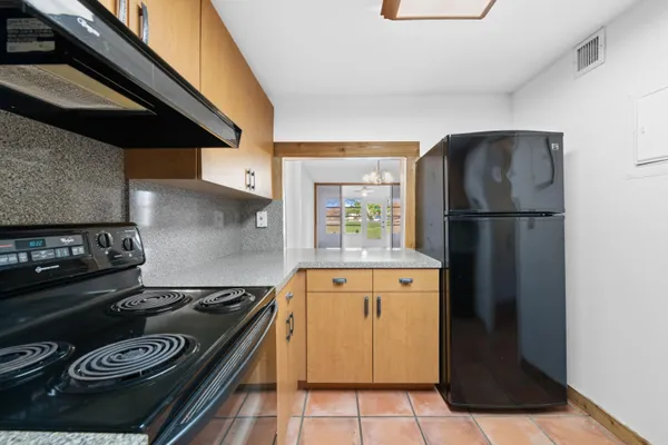 $199,000 | 9480 Tangerine Place, Unit 102, Davie, FL 33324
