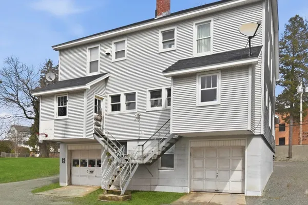 $325,000 | 107 Grove Street, Rutland, VT 05701