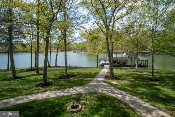 $2,800,000 | 5404 Bazzanella Drive, Mineral, VA 23117