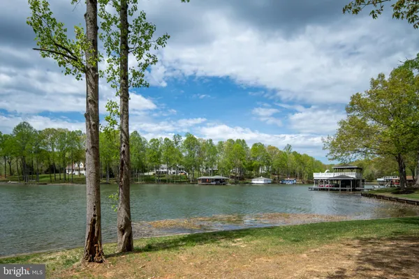 $2,800,000 | 5404 Bazzanella Drive, Mineral, VA 23117