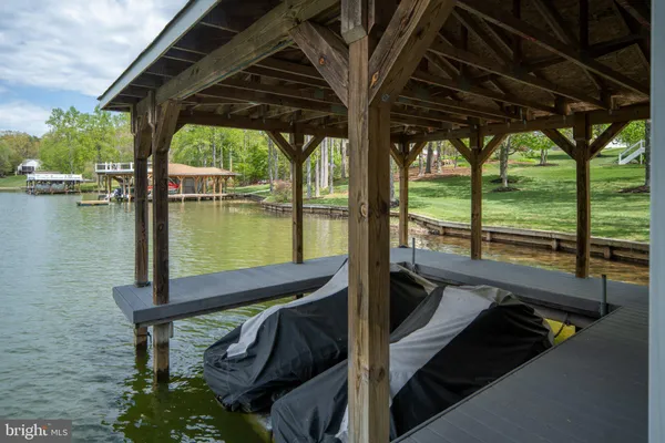 $2,800,000 | 5404 Bazzanella Drive, Mineral, VA 23117