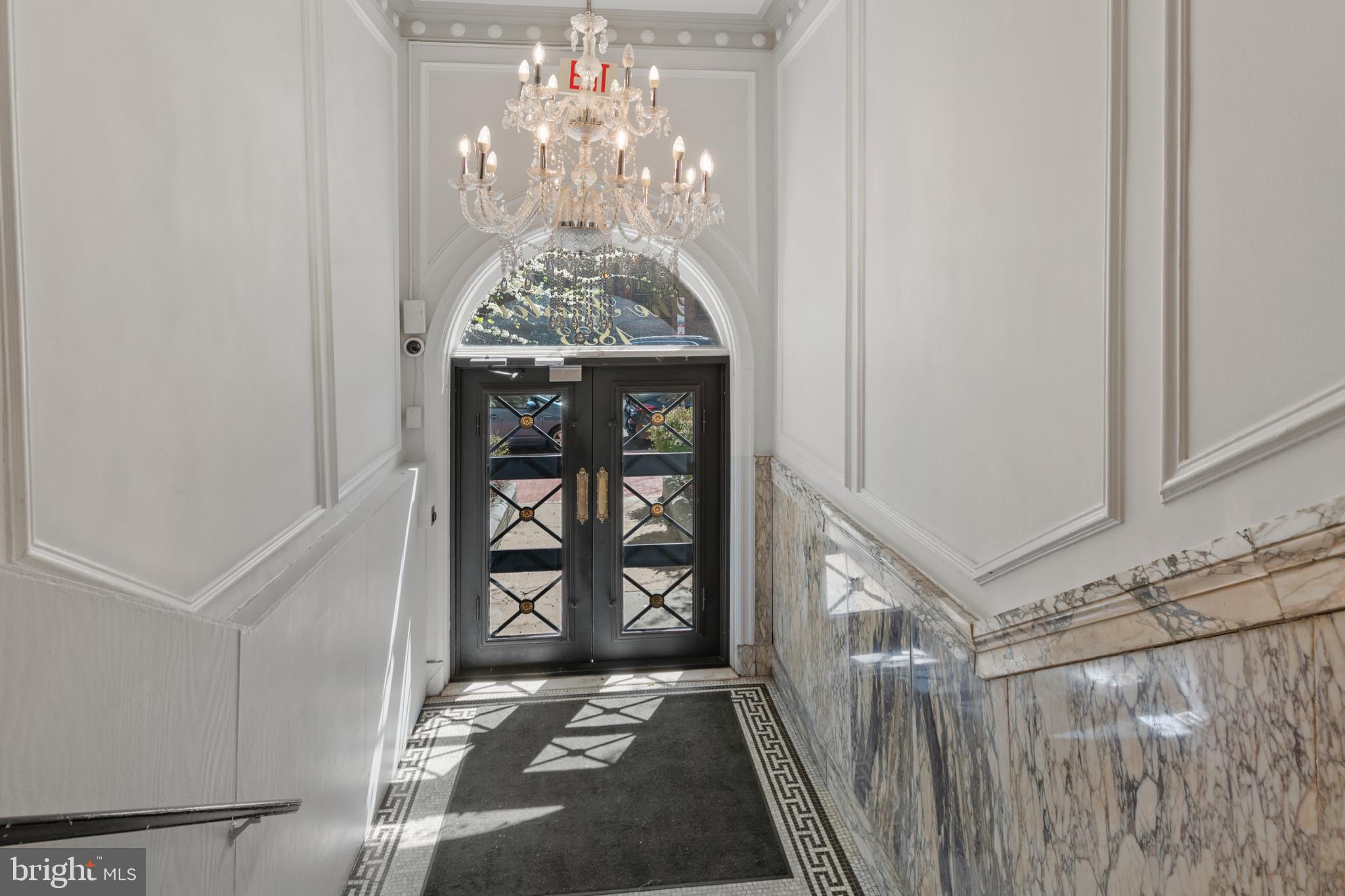 1833 S Street Northwest, Unit 20 Washington, DC 20009 - Photo 3 of 31