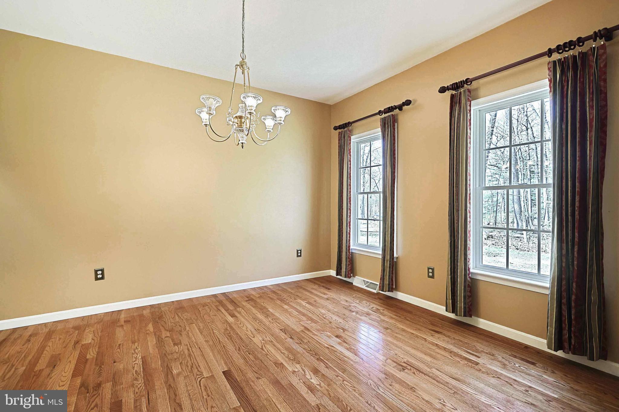 754 Witmer Road York, PA 17402 - Photo 10 of 58 Gallery Image 10