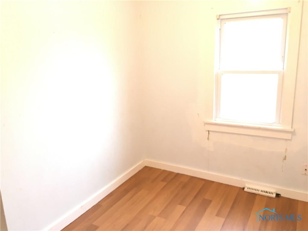 9509 Bays Road Cygnet, OH 43413 - Photo 11 of 24 Small Bedroom or Office Space