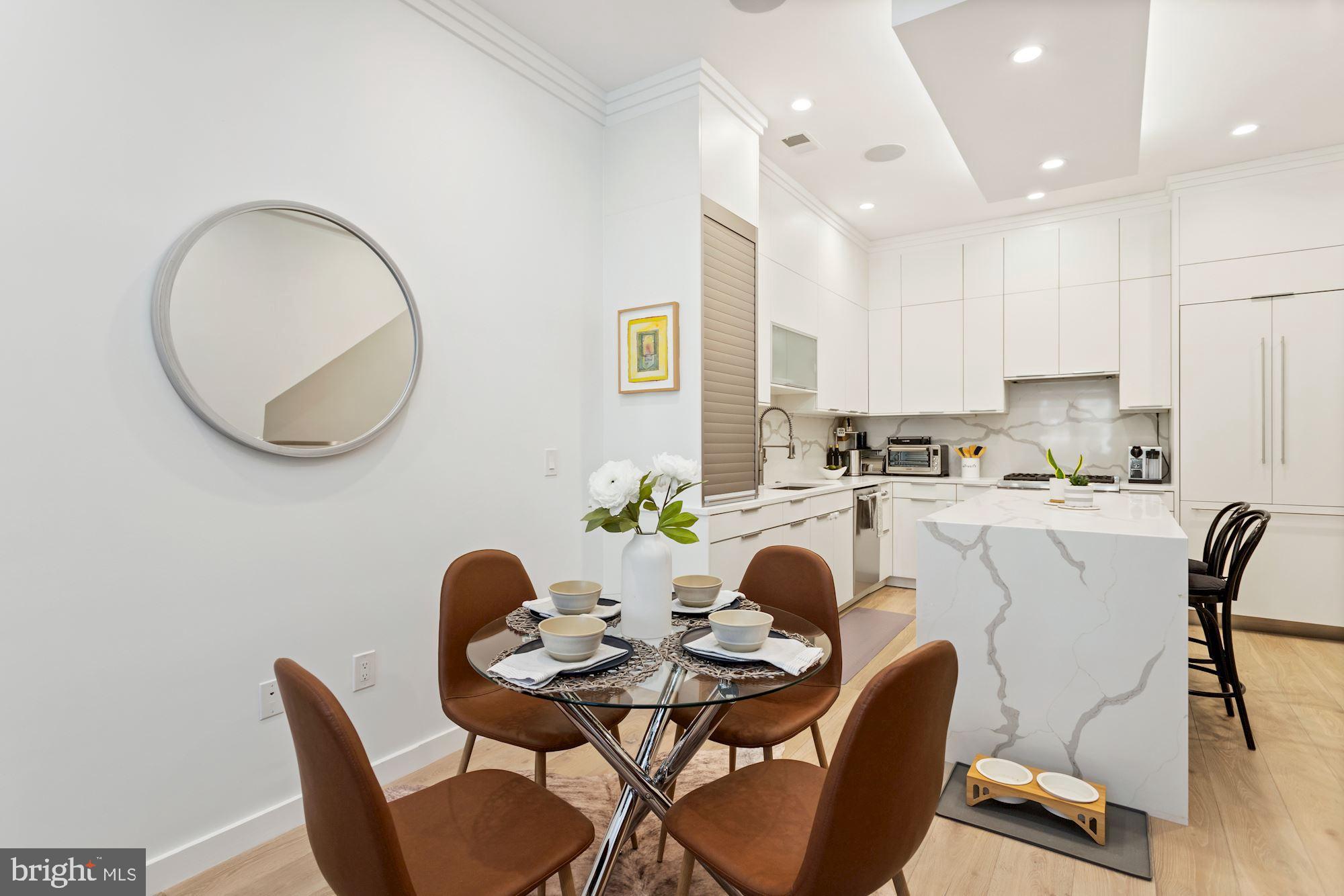 74 R Street Northwest, Unit 1 Washington, DC 20001 - Photo 8 of 36 Plenty of table space