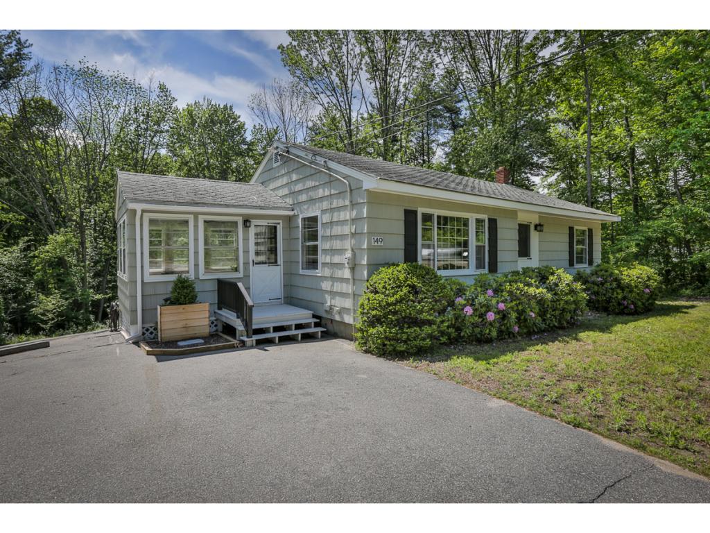 149 Main Street Atkinson, NH 03811 - Photo 1 of 24 Gallery Image 1